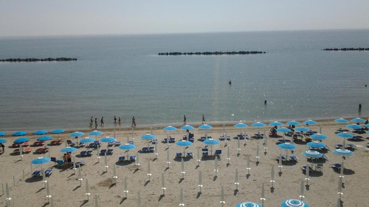 Giovanni In Romantic Adria On The Beach Lejlighed Lido di Pomposa Eksteriør billede